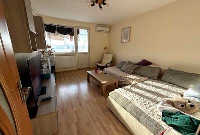 2 Camere Et.10/10 Bloc Reabilitat Metrou Romancierilor - 1