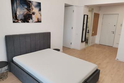 Garsonieră decomandată, mobilată în Politehnica