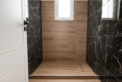 Duplex despartit 4 camere + 2 bai 92 utili / 273 teren - 14