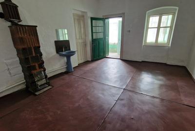 🏡 De vânzare – Casă boierească, Sat Giulvăz (jud. Timiș)- 717 - 8