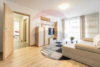 Apartament cu 2 camere decomandat, mobilat în Tractorul