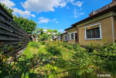 Marriott, vanzare casa si teren 388mp. - 1