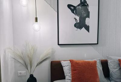 Apartament cu 3 camere semidecomandat, mobilat în Pipera