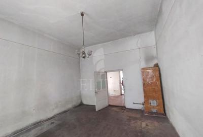 Apartament o camera în zona B-DUL 21 DECEMBRIE - 2