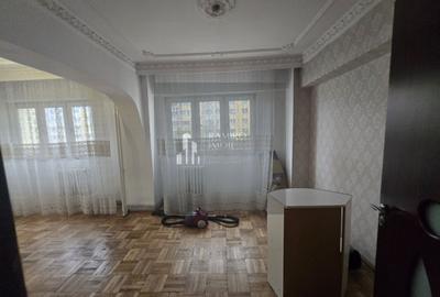 Apartament 104mp-utili 2bai centrala -an 1985 -Bd. Chisinau -Mega Mall - 9