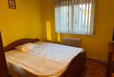 Apartament decomandat 3 camere etaj intermediar Vasile Aaron - 5