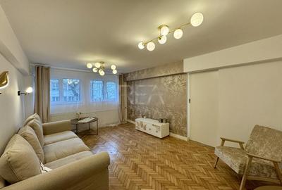 Apartament cu 3 camere semidecomandat, mobilat în Floreasca