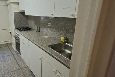 Apartament de inchiriat 3 camere Ultracentral Metrou Universitate L349 - 12