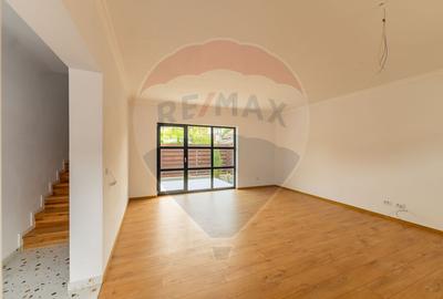 Casă elegantă și spațioasă – în complex privat, zona centrală Arad - 10