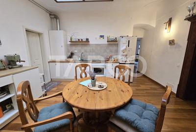 Apartament decomandat de vanzare cu pivnita in Centrul Istoric Sibiu - 12