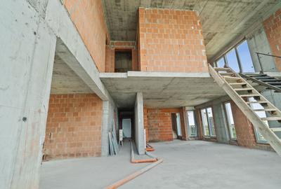 Penthouse 780 mp din Care 400 mp Terasa si 380 mp interiori Piscina - 4