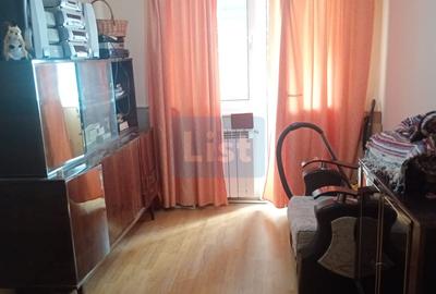APARTAMENT DECOMANDAT - MICRO 39 - 11