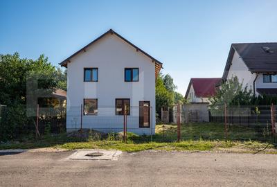 Casa de vanzare in Brasov - Stupini - 4 camere - 420 mp teren - 1