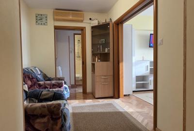 Apartament cu 3 camere decomandat, mobilat în Rahova