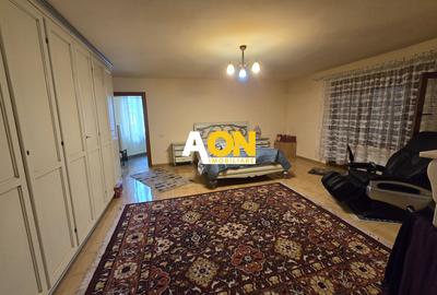 Vila cu 6 Camere,  Zona Centrala - 14