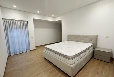Apartament spatios 5 camere// Primaverii - 11