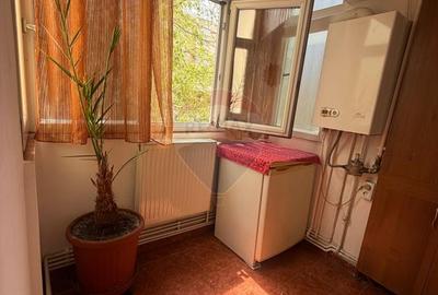 2 camere decomandat, bilateral,etaj 1, centrala, 2 balcoane, Rovine - 13