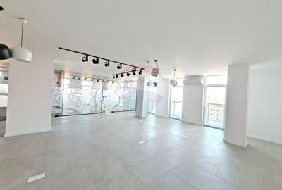 Birou modern 151 mp în Arad Plaza, 2 locuri de parcare - 7