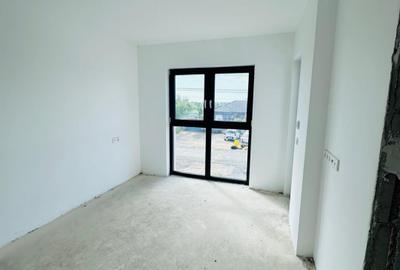Duplex despartit prin camera tehnica- 4 camere si 3 bai - Urseni - 18