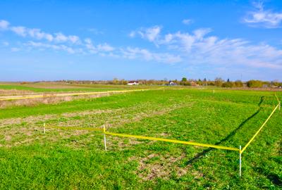 PRET SOC! SUPEROCAZIE! Loturi Ghimpati, intravilan, RATE! - 2