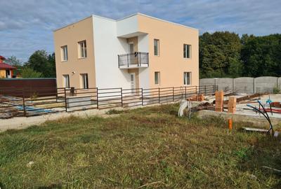 Vila in duplex Gavana strada Grigoresti, teren 300 mp