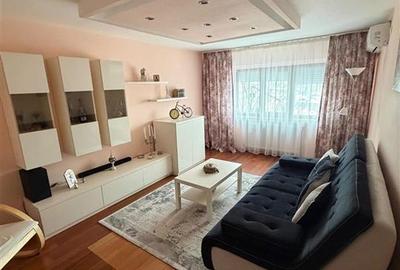Apartament cu 3 camere decomandat în Dorobanți