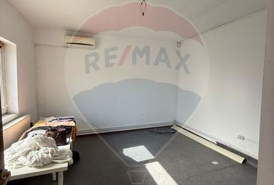 Spațiu comercial de 52mp de închiriat în zona 1 Mai - 5