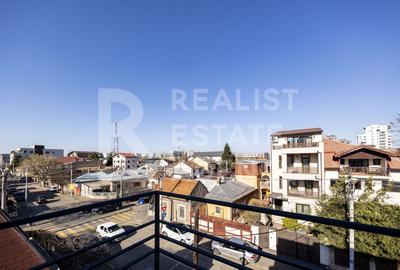 Vilă 8 camere, potrivită pentru birouri, echipe IT, avocați,zona 1 Mai - 46