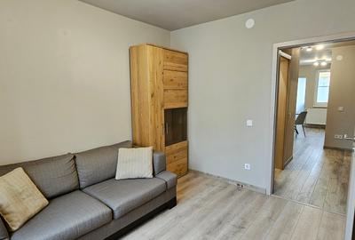 Inchiriez apartament de 3 camere situat central-G-ral Magheru, etaj 1 - 9