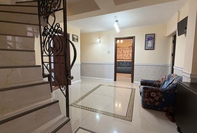 Vila superbă P+2  Brancoveanu - metrou | Singur curte - 4