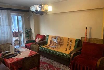Apartament cu 2 camere semidecomandat în Dristor