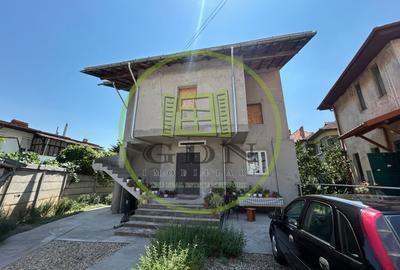 Casă individuală cu 10 camere în Brazda lui Novac