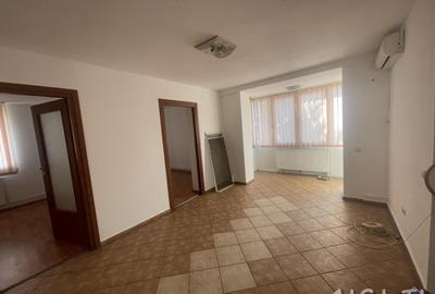 Apartament 3 Camere, Etajul 2, Bulevardul Republicii