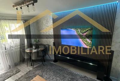 Apartament de 3 camere, 55mp, Zona Strazii Bulevardul 1848 - 1