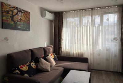 Apartament cu 3 camere semidecomandat, mobilat în Berceni