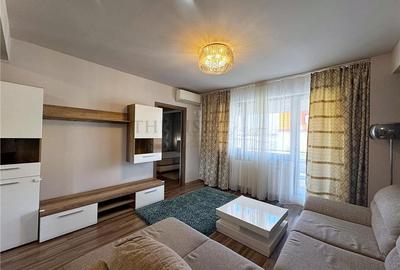 De Vanzare Apartament 3 Camere | Hala Traian - 2