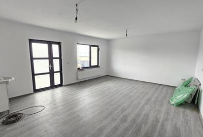 Casă individuală cu 3 camere în Șivița