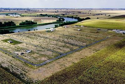 Teren intravilan 300 mp | Berceni Vidra | Lake Garden - 1