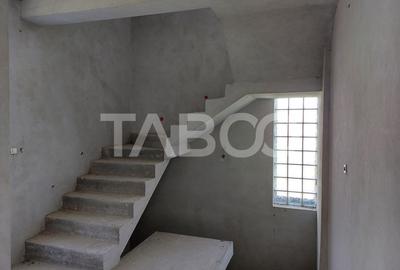 Casa deosebita cu teren 2000 mp 5 camere  Sura Mare Hamba Sibiu - 24