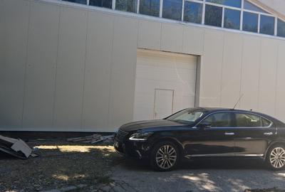 Hala cu fundatie din beton 1550 mp cu chiriasi 9,5% randament anual - 1