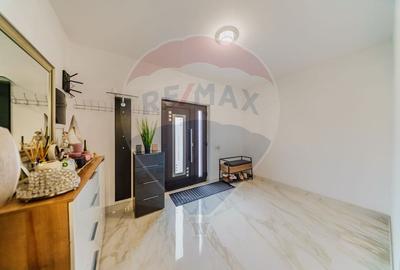 Casă de lux , finisaje premium, piscină, curte amenajată –Vladimirescu - 20