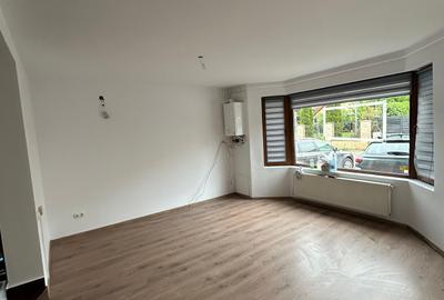 Apartament 3 camere, bloc nou, gradina si parcare !!! - 1