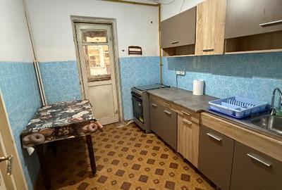 Apartament 3 camere, 68 mp - Zona Centrală, Târgu-Jiu (Parter) - 7