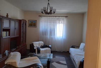 Vand  pe Gh.Doja casa cu 4 camere,917 mp teren - 3