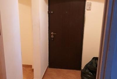Drumul Taberei, Materna, apartament 2 camere, decomandat, etaj 1/4 - 6
