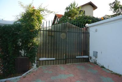 Vila piscina superba gradina matura cu iesire directa la padure - 22