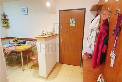 SOARELUI - 3 CAM - 2 BAI - SPATIOS -  CENTRALA PROPRIE - ETAJ INTERMEDIAR - ZONA - 10