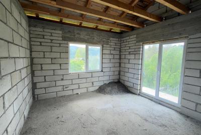 Casa P+1E la rosu de vanzare in Valea Doftanei | Teren 1000 mp | Trăisteni - 7