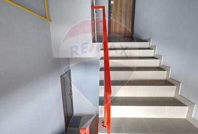 Apartament cu 3 camere de vânzare - 7