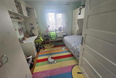 Casa cu 3 camere Str Negoiu Fagaras - 8